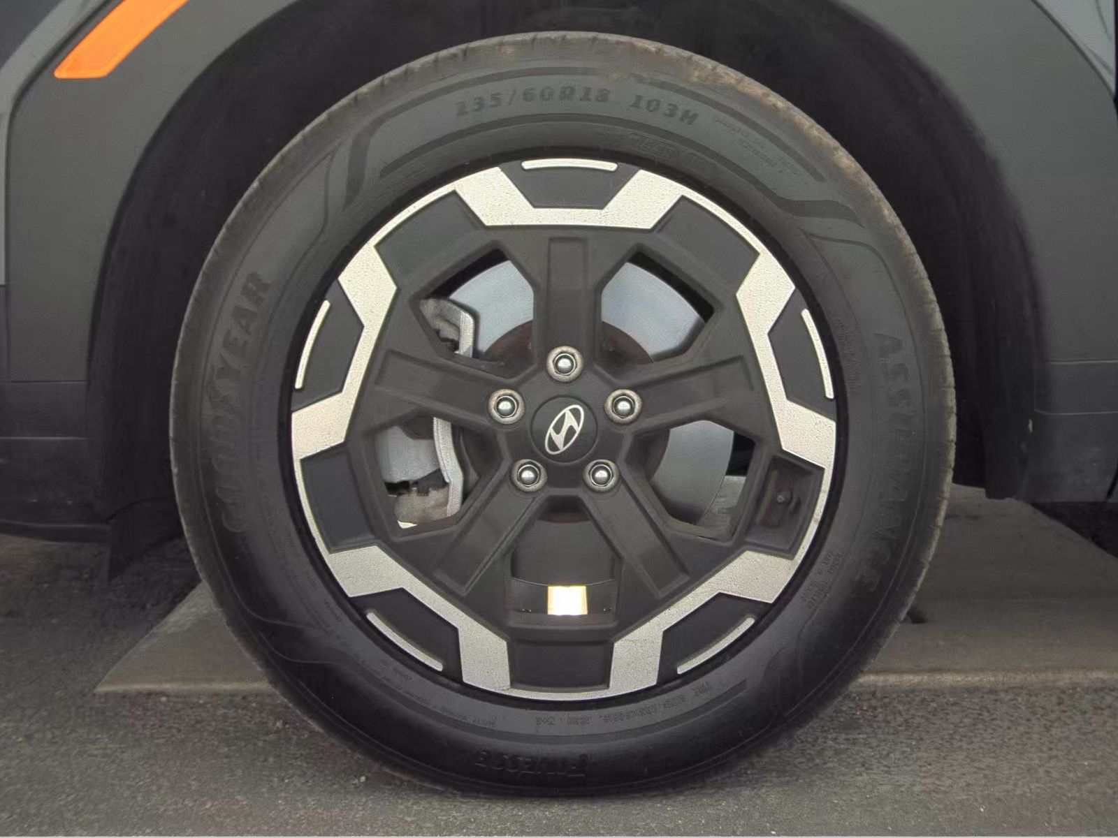 2025 Hyundai Santa Fe SEL FWD