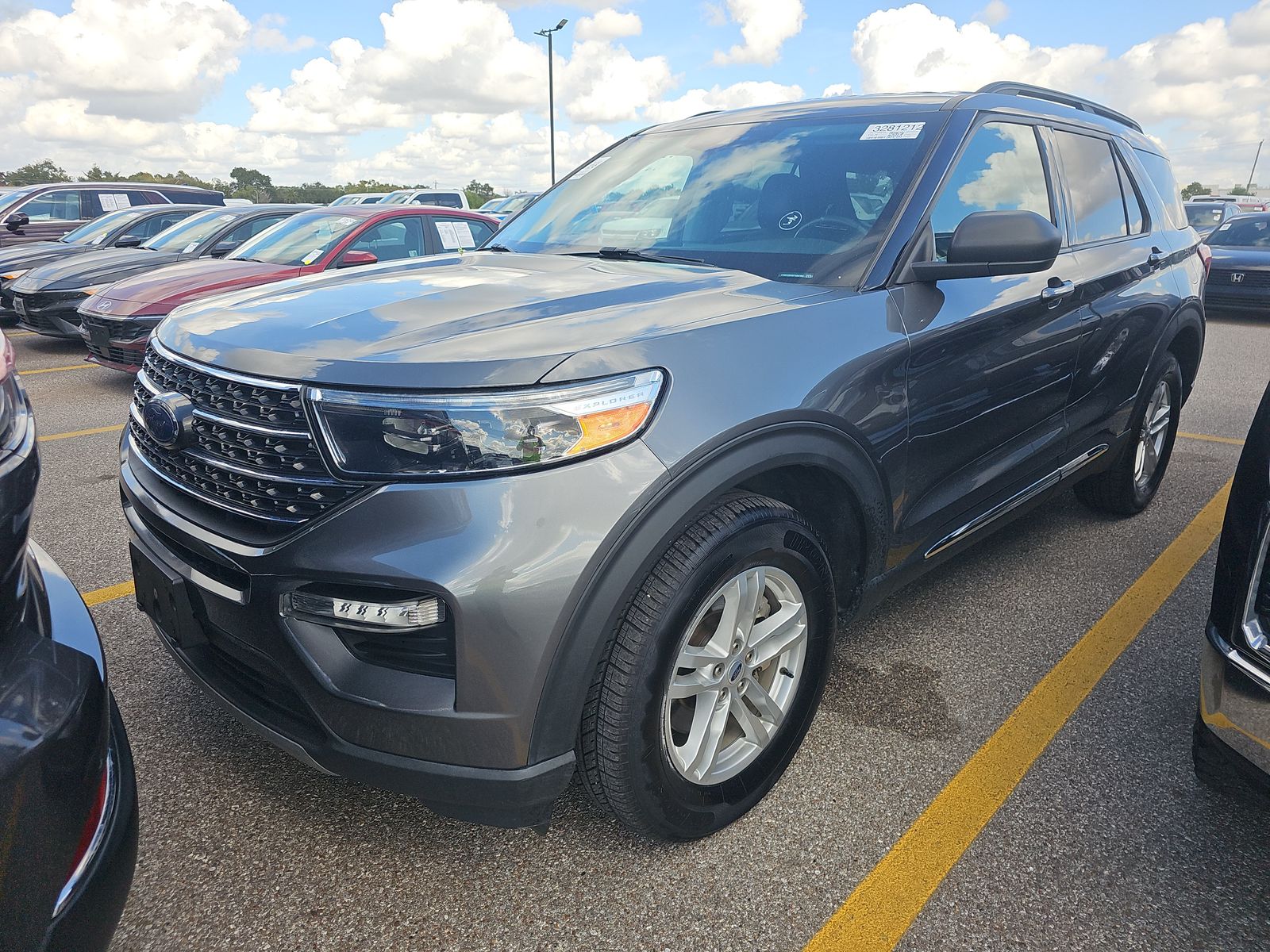 2023 Ford Explorer XLT AWD