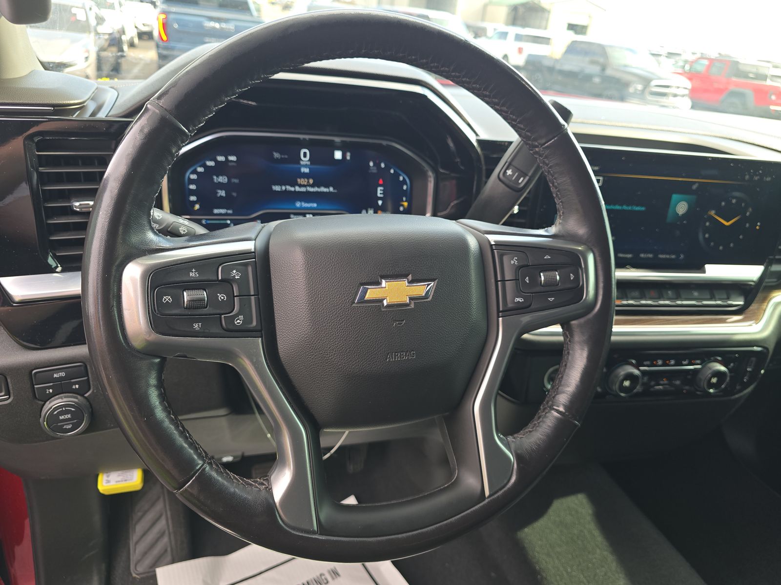 2022 Chevrolet Silverado 1500 LT AWD