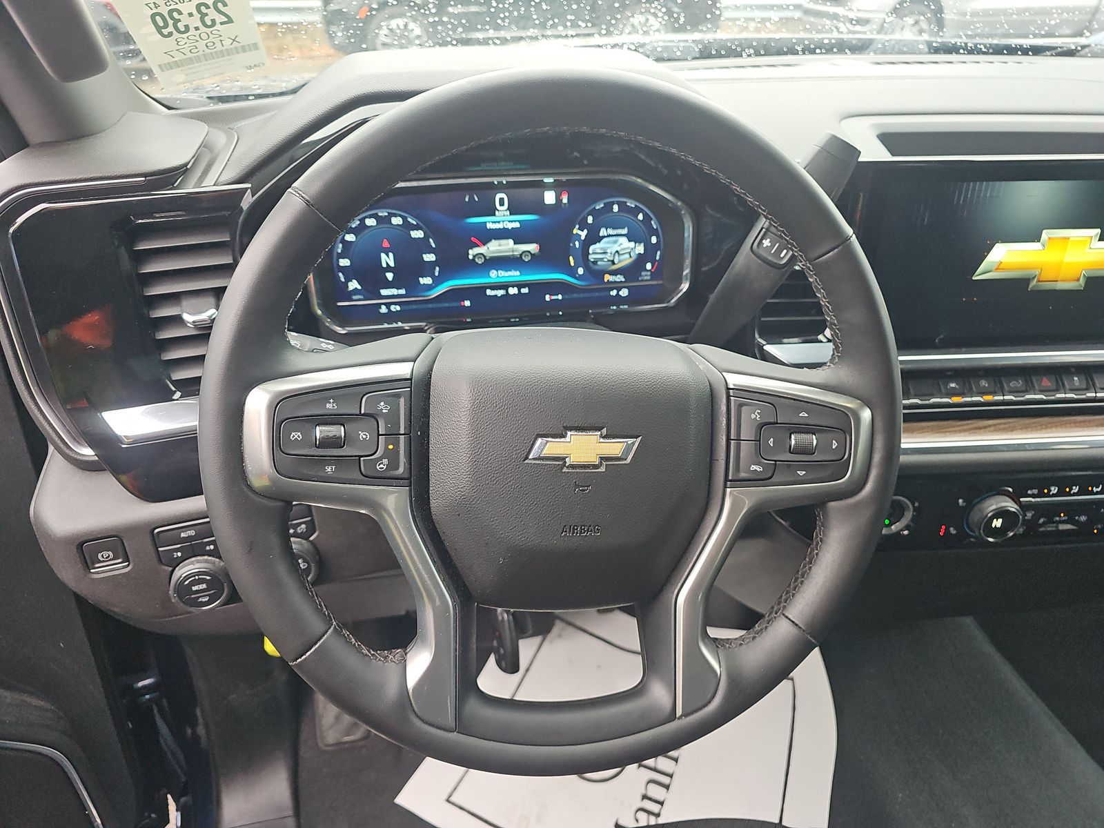 2023 Chevrolet Silverado 1500 LT AWD