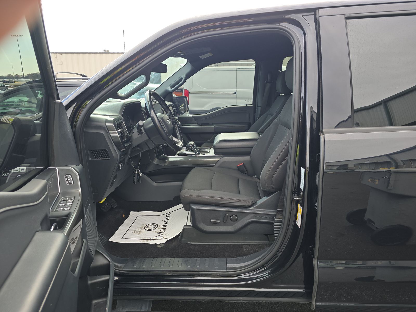 2022 Ford F-150 XLT AWD