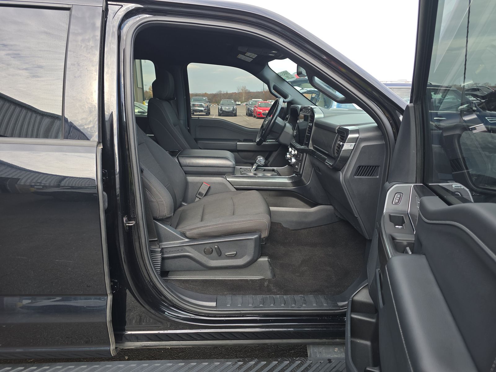 2022 Ford F-150 XLT AWD