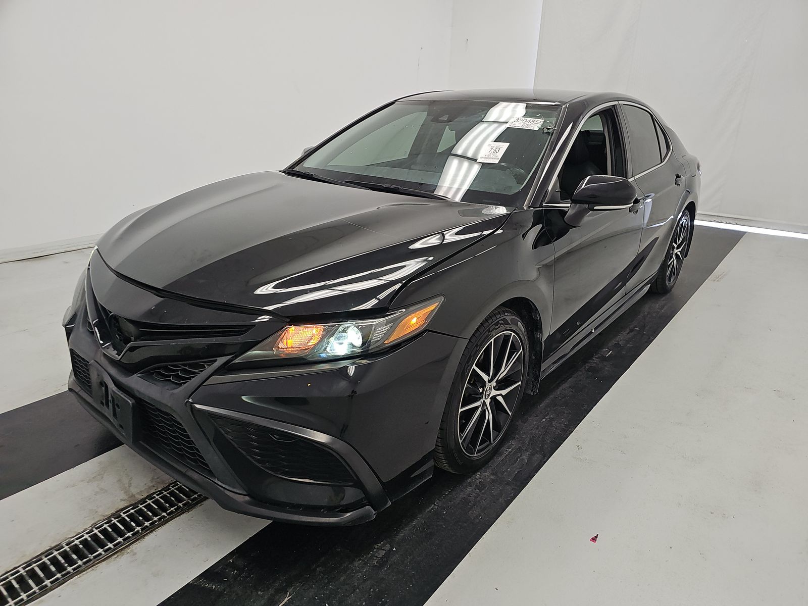 2023 Toyota Camry SE FWD