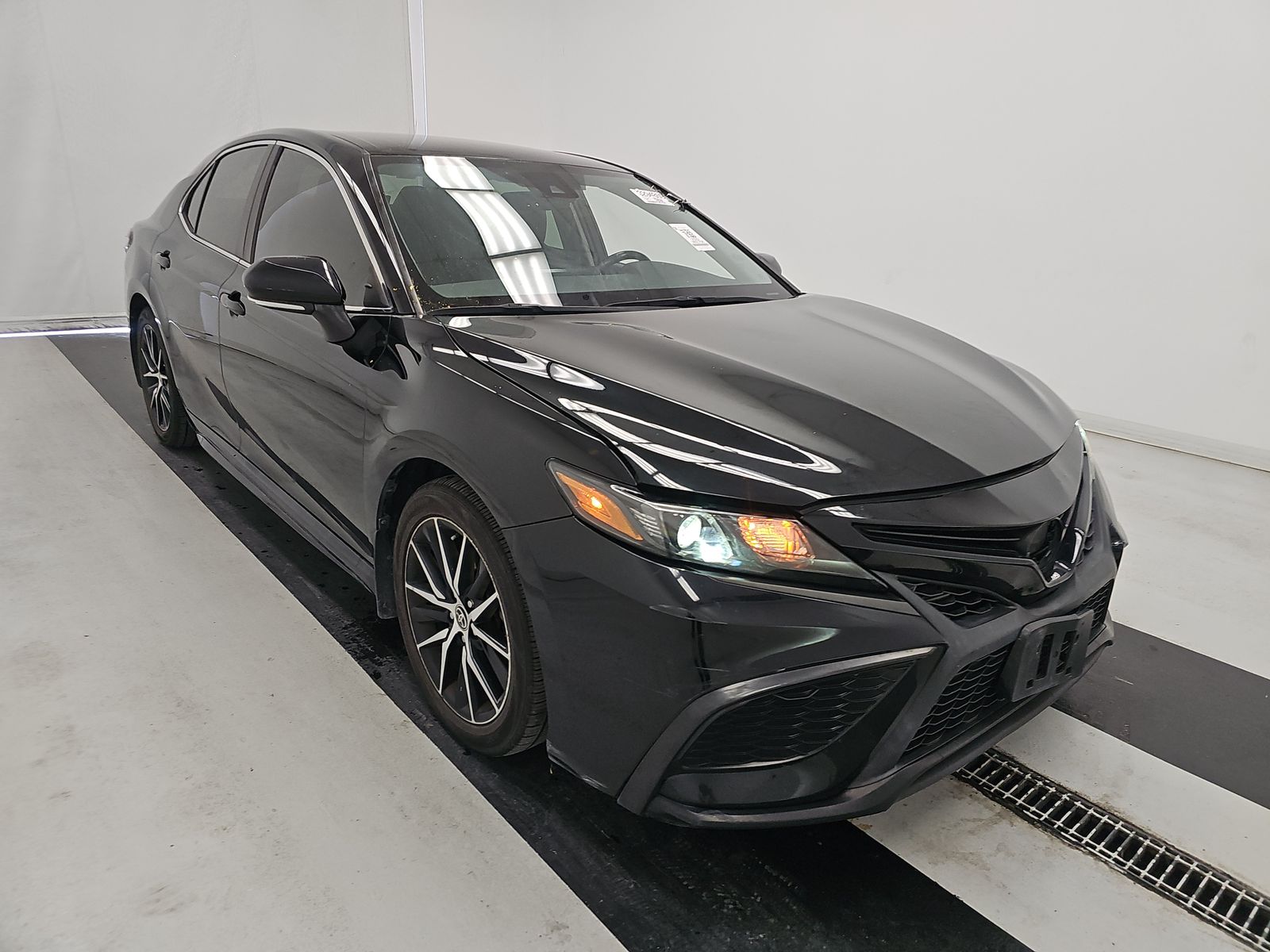 2023 Toyota Camry SE FWD