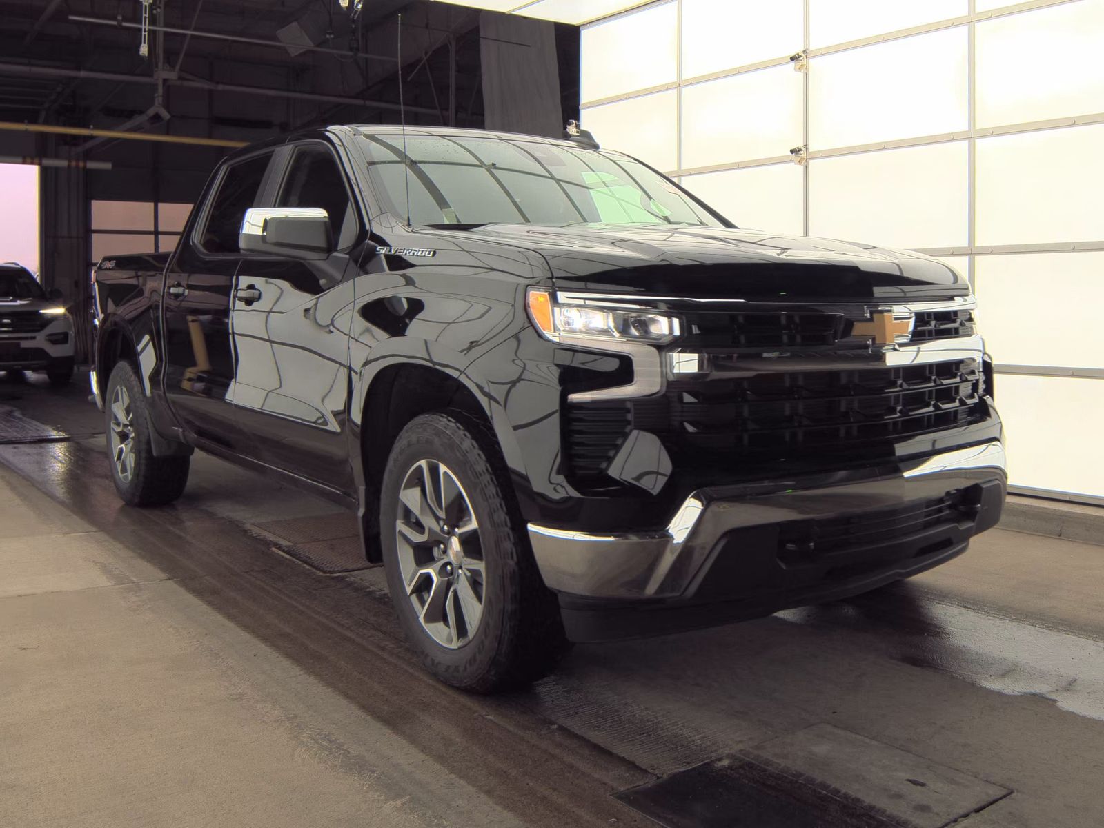 2023 Chevrolet Silverado 1500 LT AWD
