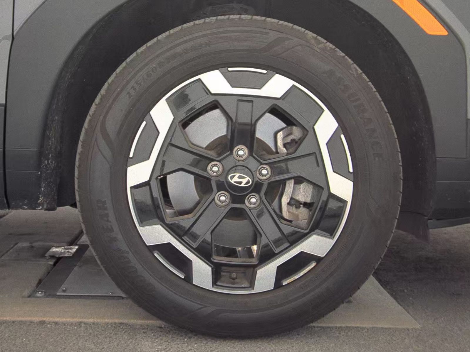 2025 Hyundai Santa Fe SEL FWD