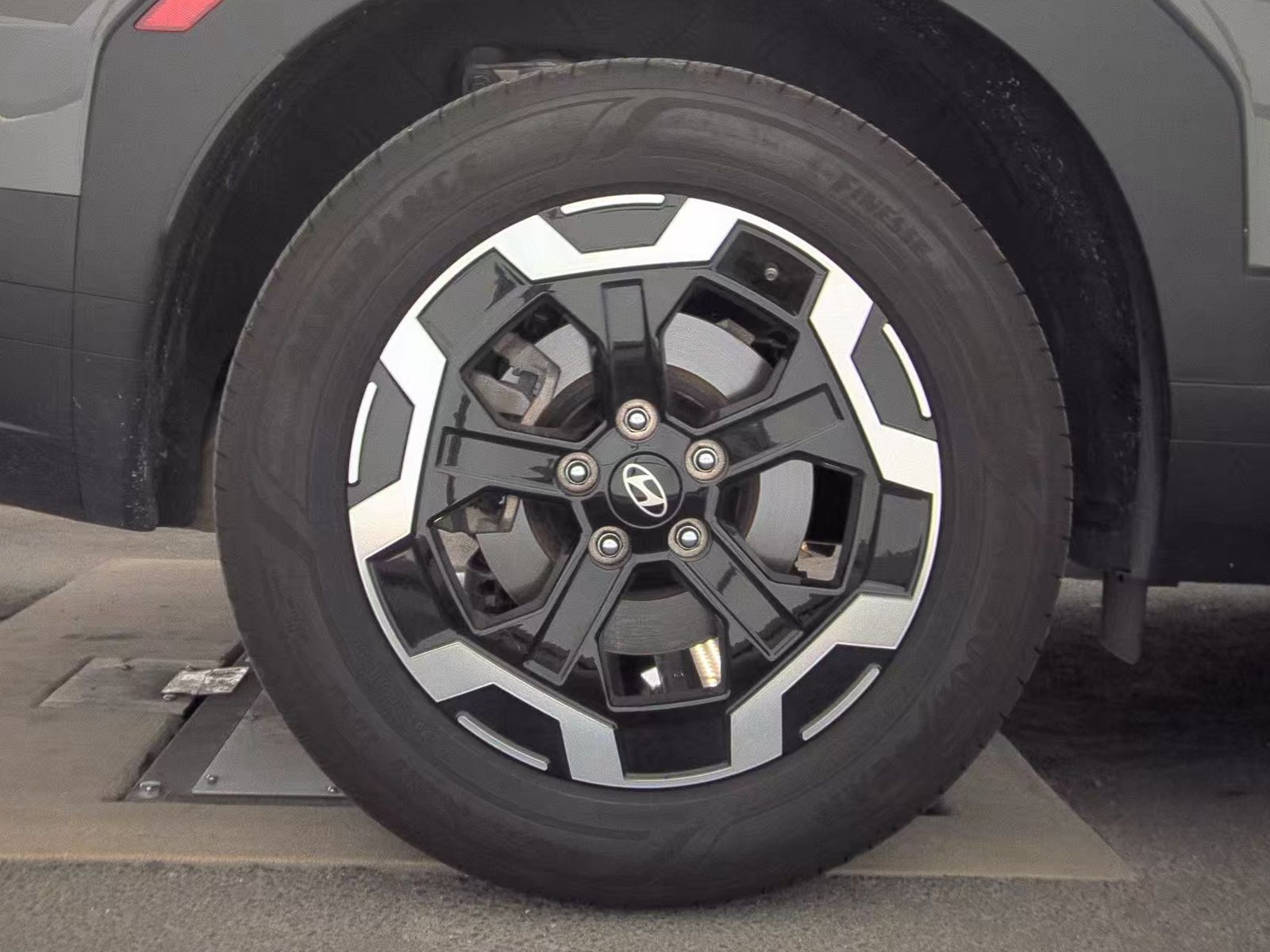 2025 Hyundai Santa Fe SEL FWD