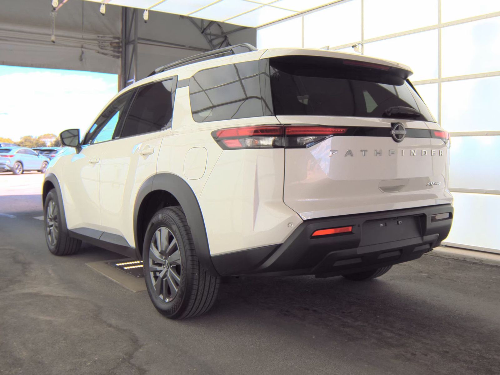 2024 Nissan Pathfinder SV AWD