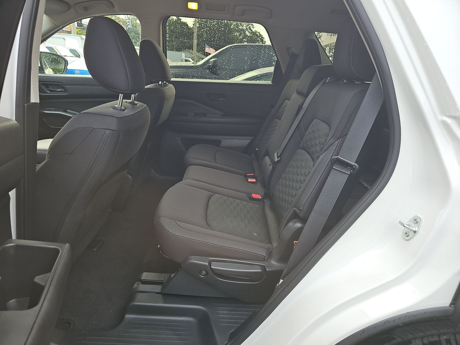 2024 Nissan Pathfinder SV AWD