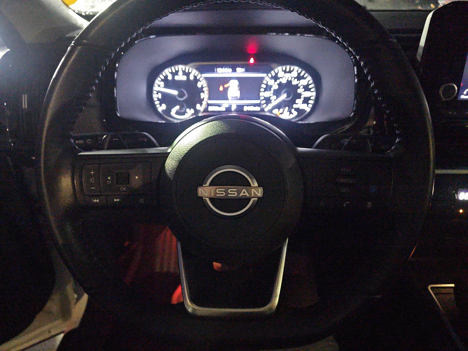 2024 Nissan Pathfinder SV AWD