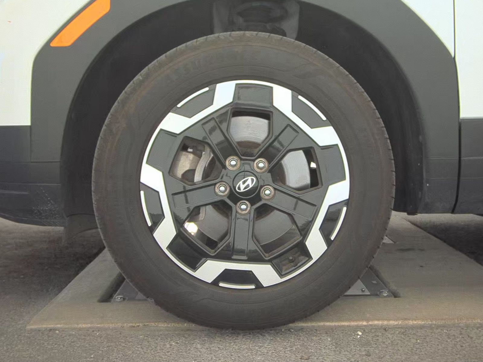 2025 Hyundai Santa Fe SEL FWD