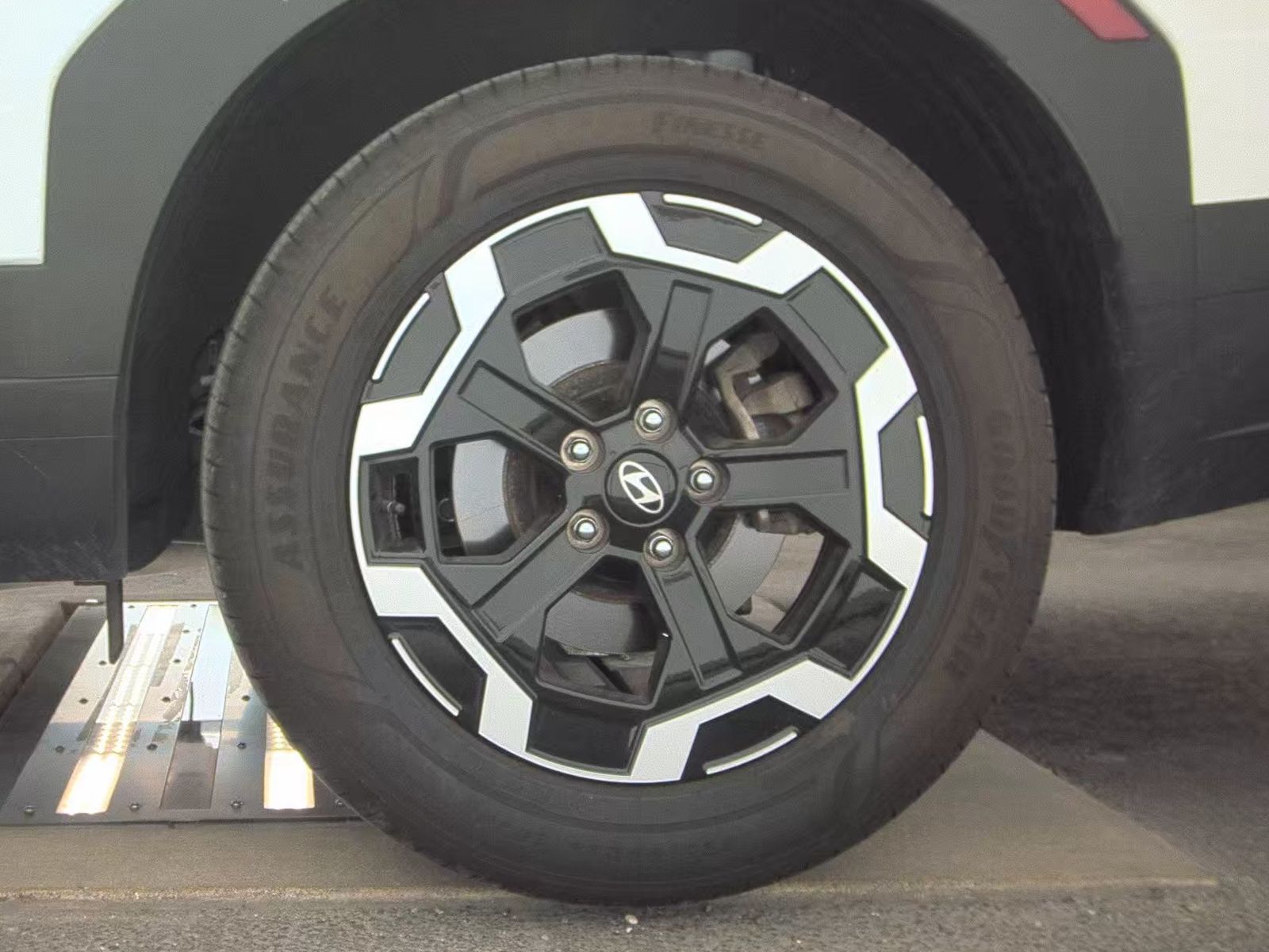 2025 Hyundai Santa Fe SEL FWD