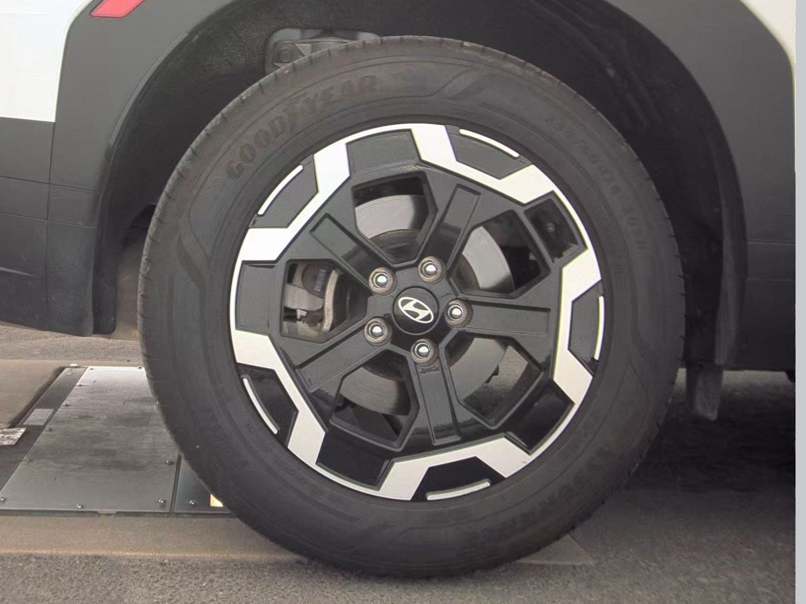 2025 Hyundai Santa Fe SEL FWD