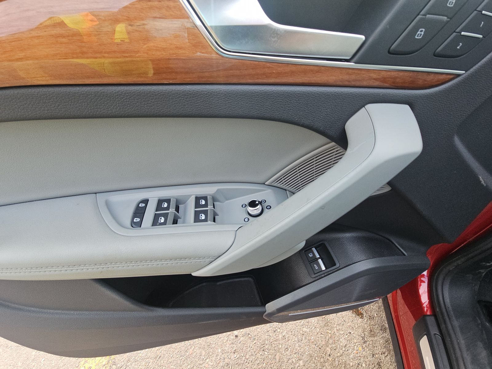 2023 Audi Q5 e Plug-In Hybrid S line Prestige AWD