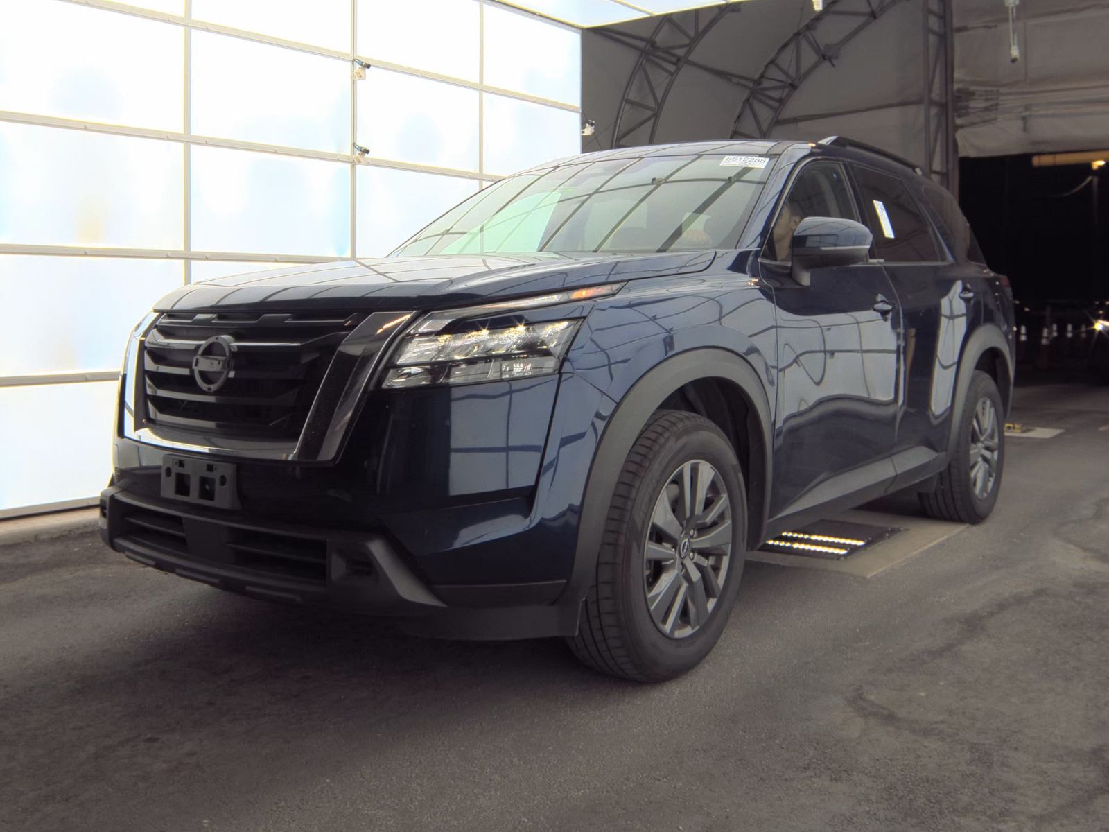 2024 Nissan Pathfinder SV FWD