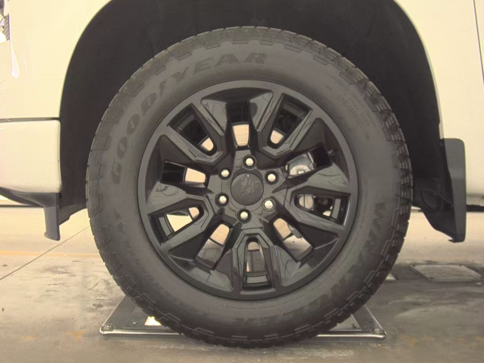 2024 Chevrolet Silverado 1500 RST AWD