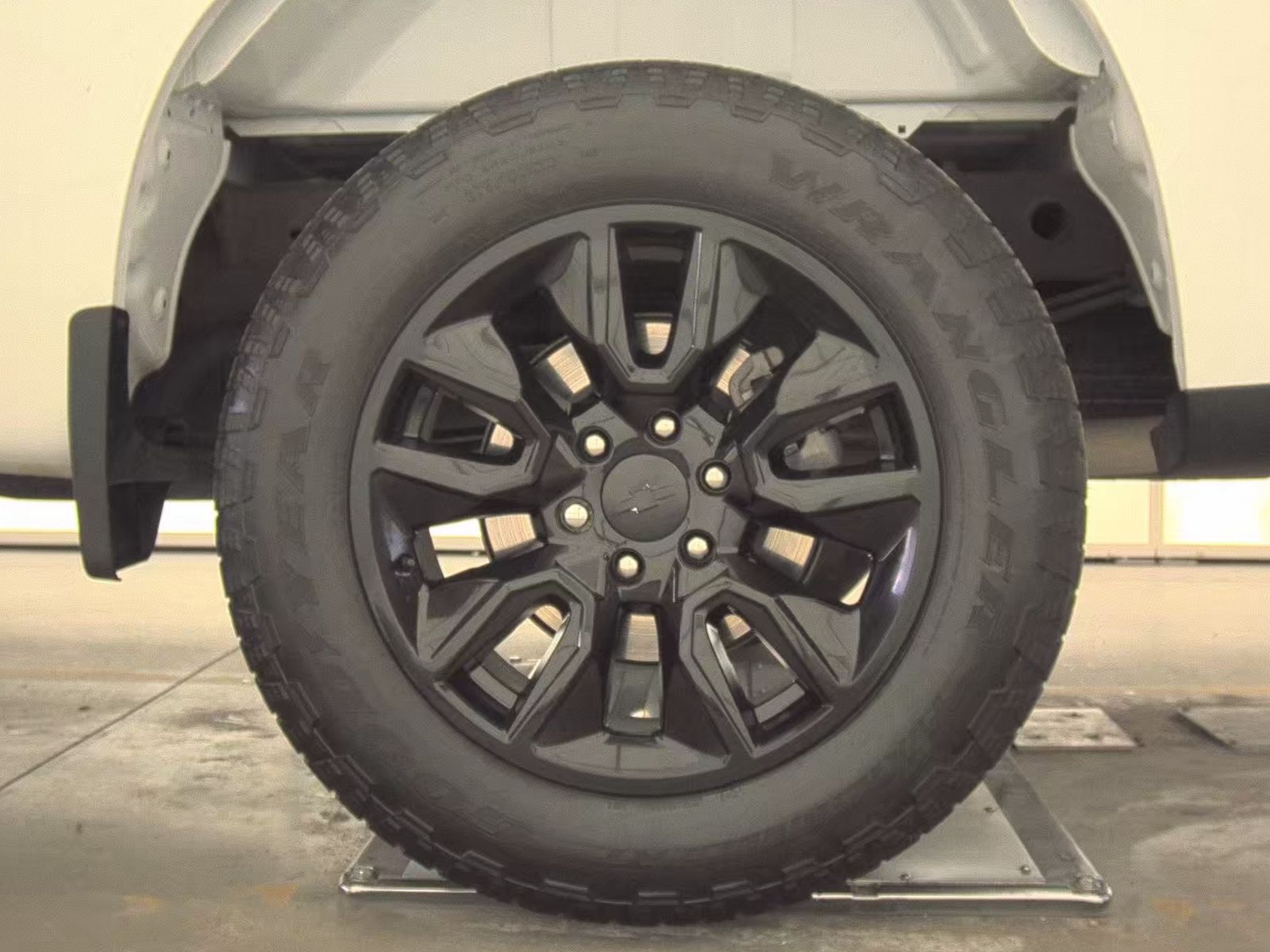 2024 Chevrolet Silverado 1500 RST AWD