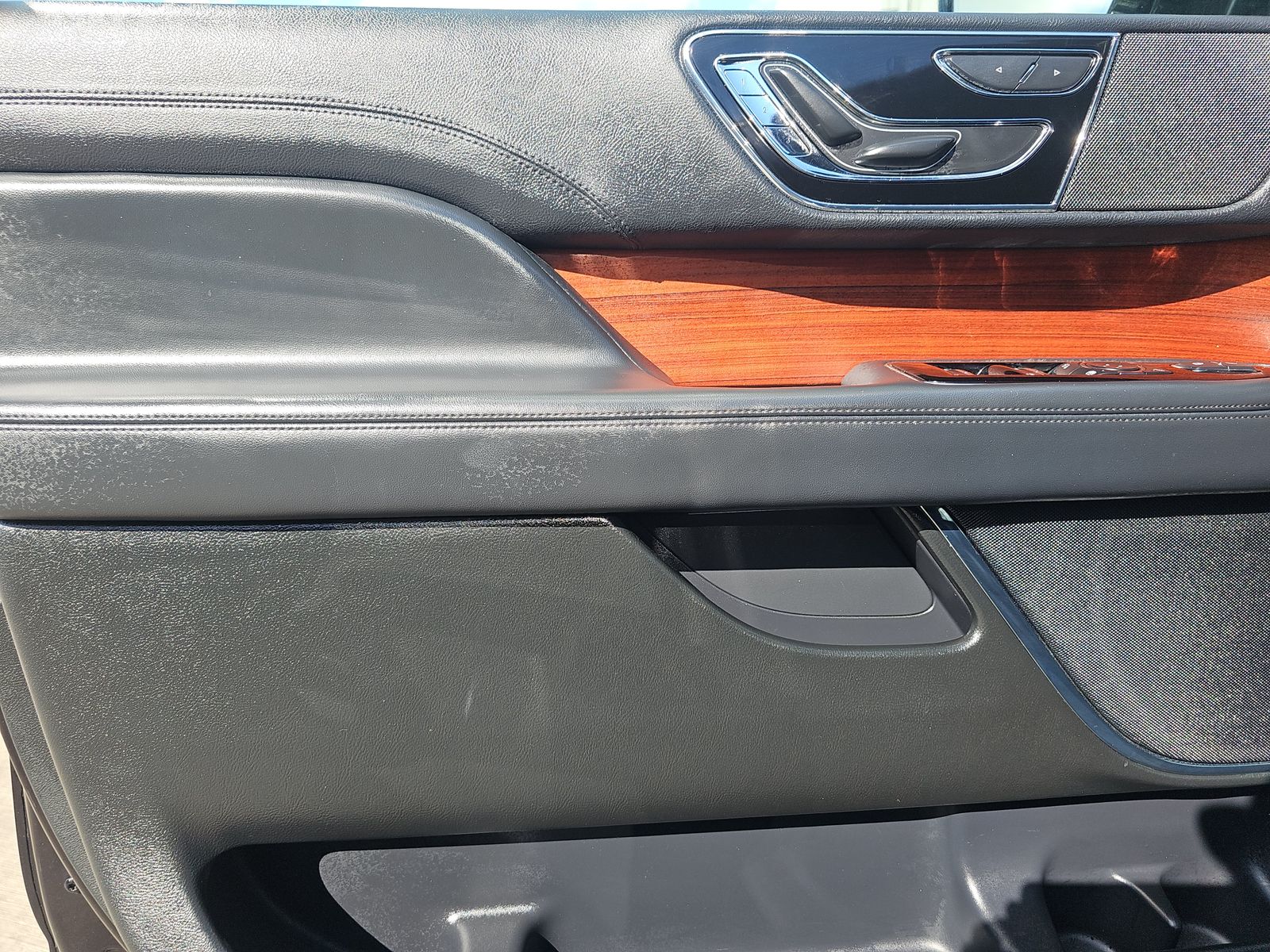 2024 Lincoln Navigator L Premiere AWD