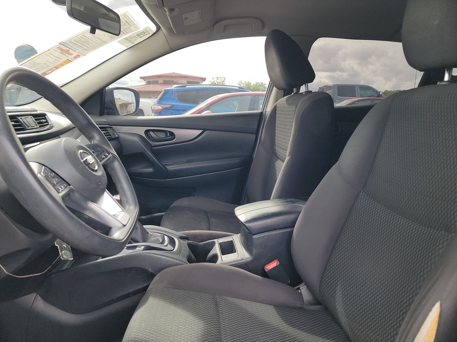 2018 Nissan Rogue Sport S FWD