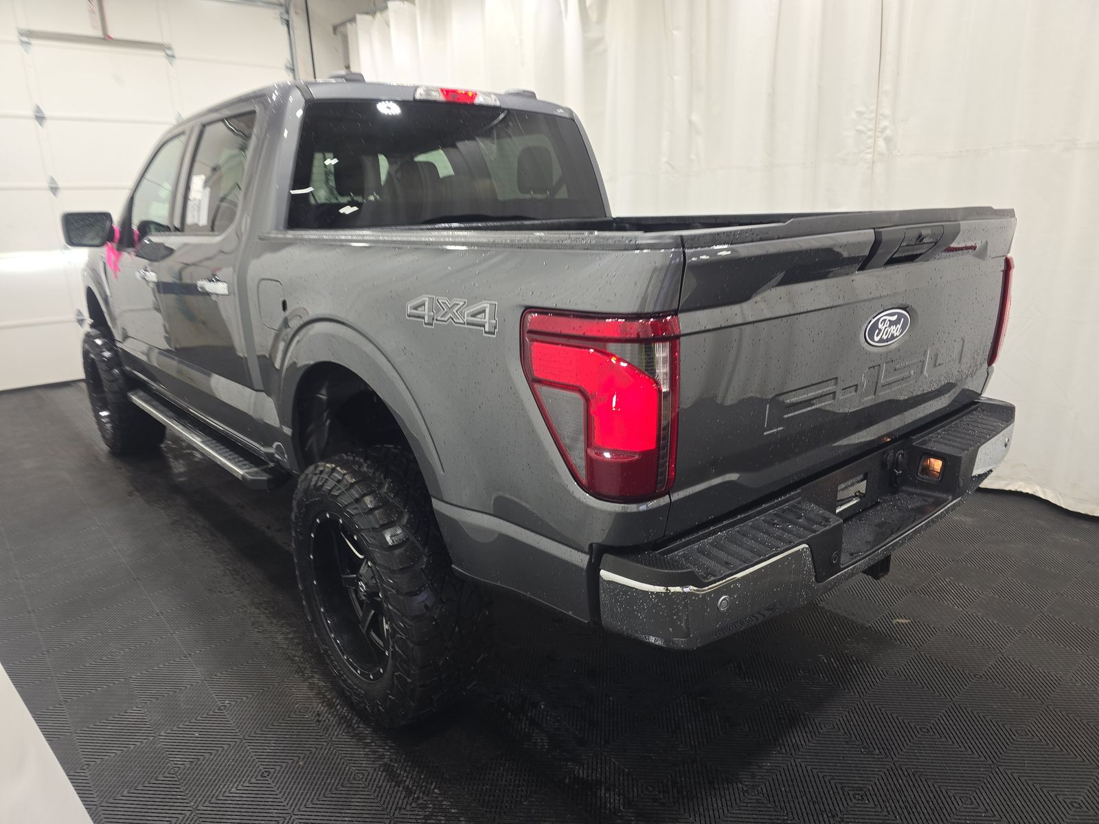 2025 Ford F-150 XLT AWD