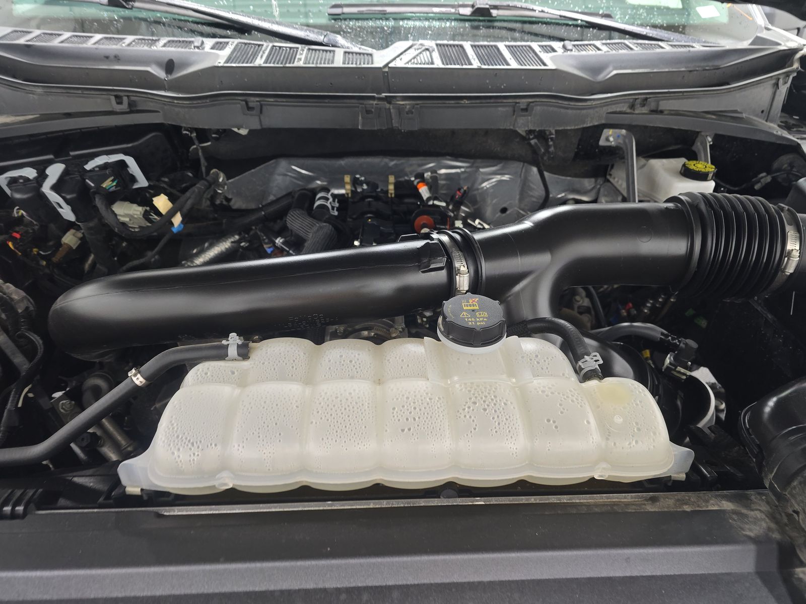 2025 Ford F-150 XLT AWD