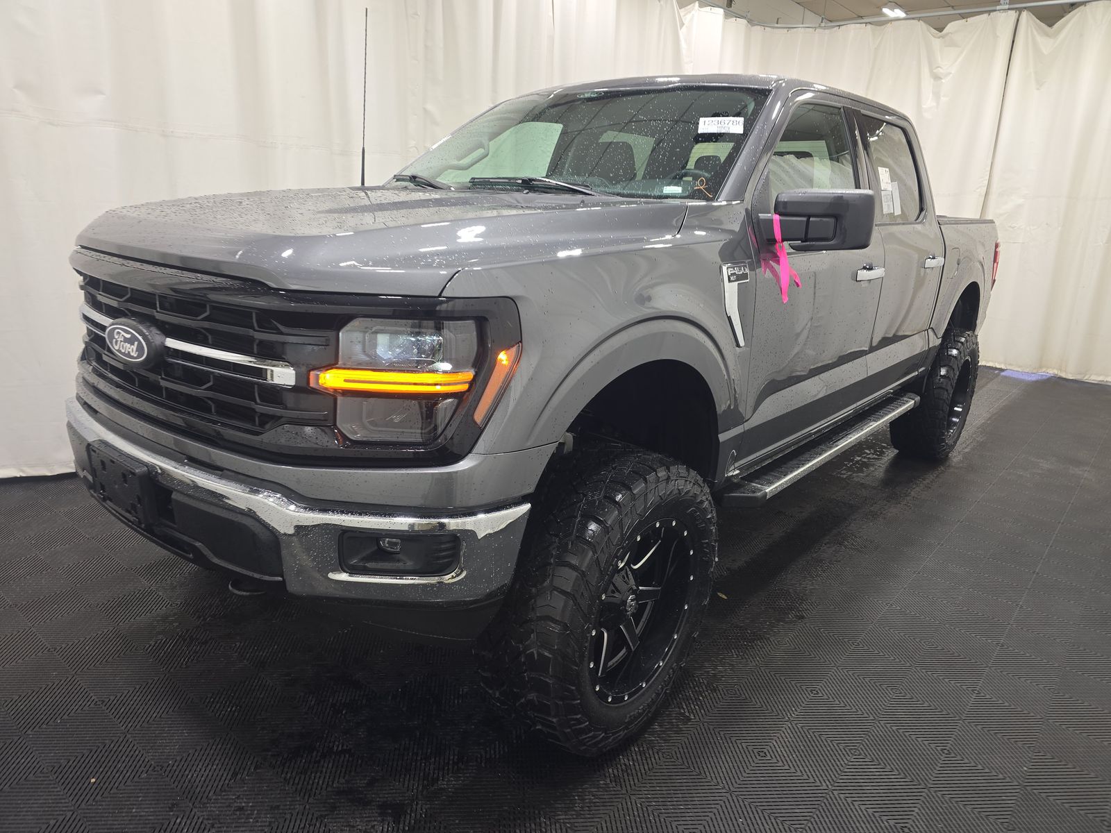 2025 Ford F-150 XLT AWD