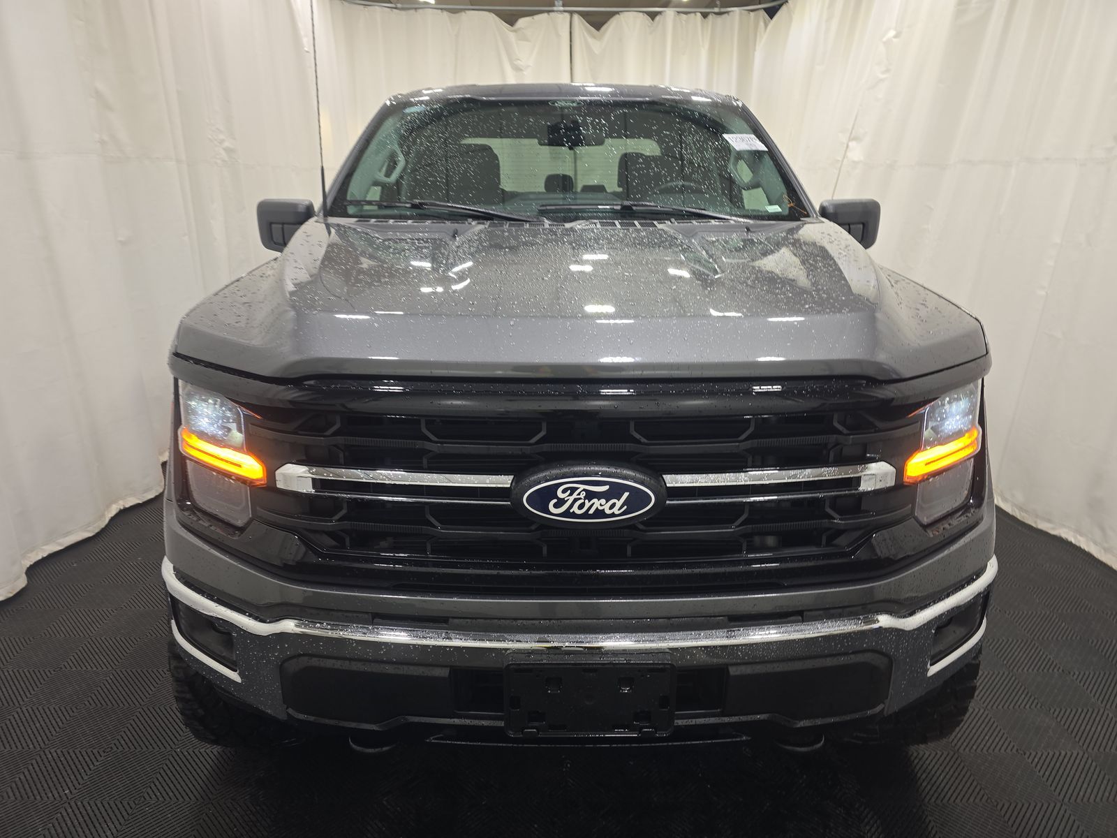 2025 Ford F-150 XLT AWD