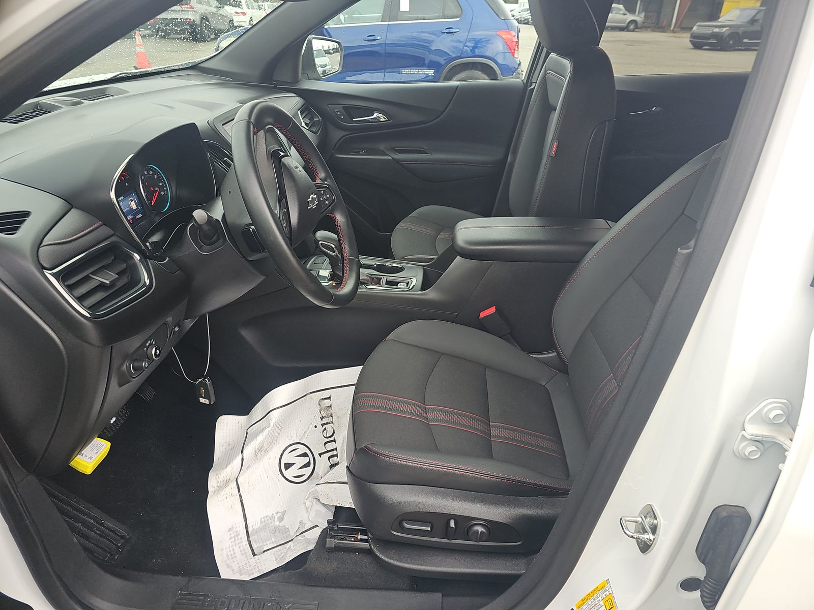 2023 Chevrolet Equinox RS AWD