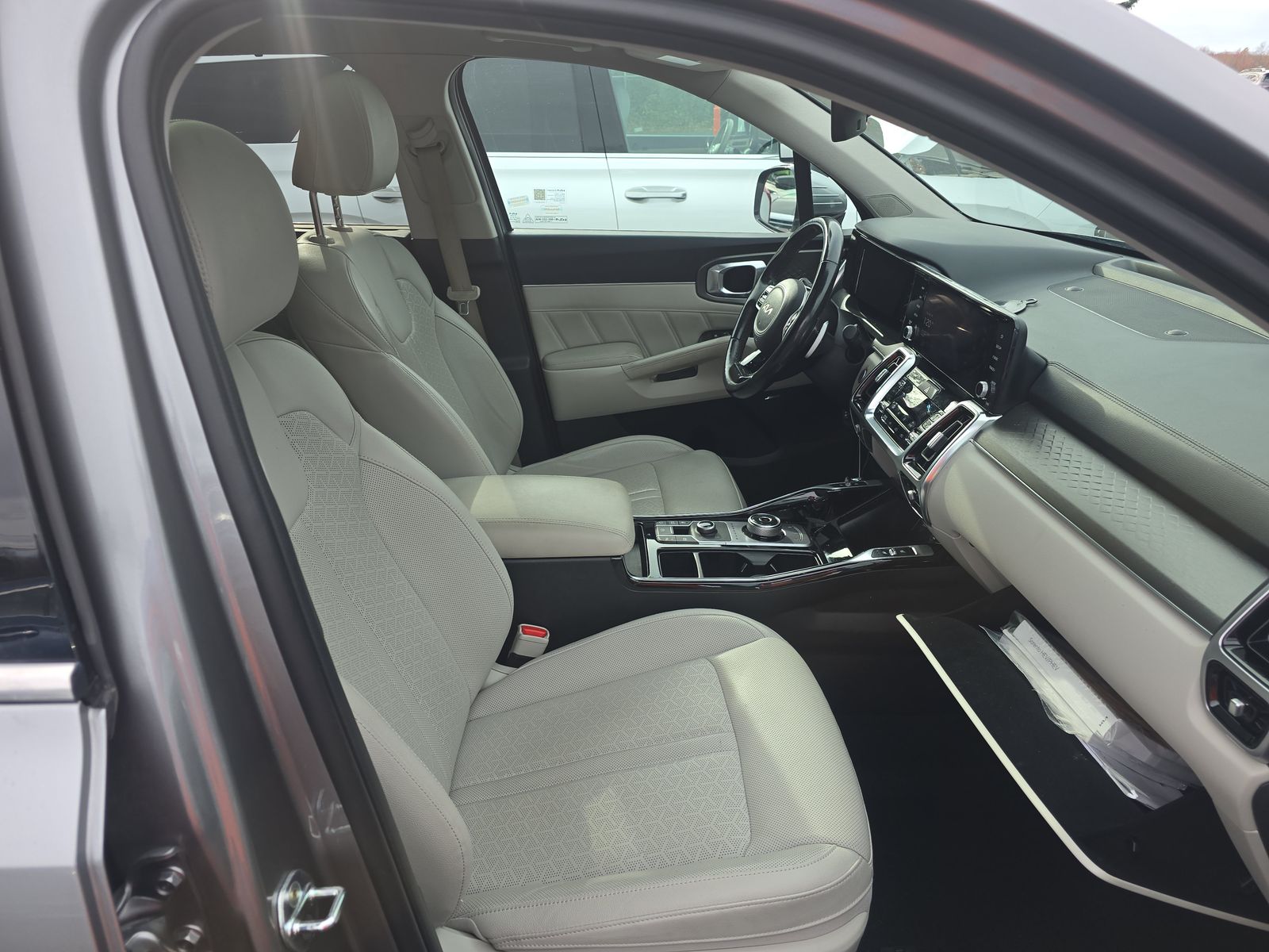 2023 Kia Sorento Hybrid SX Prestige AWD