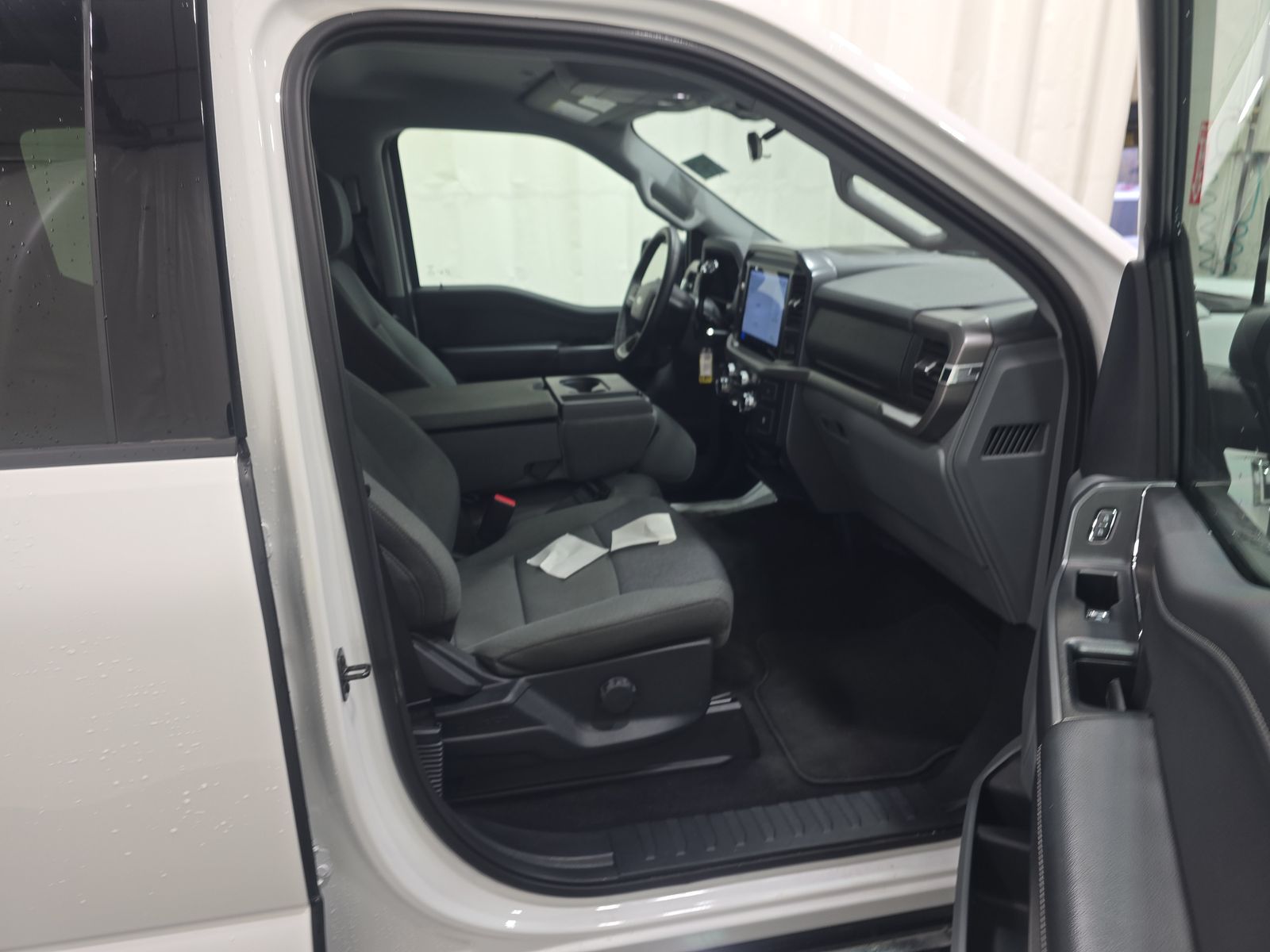 2025 Ford F-150 XLT AWD