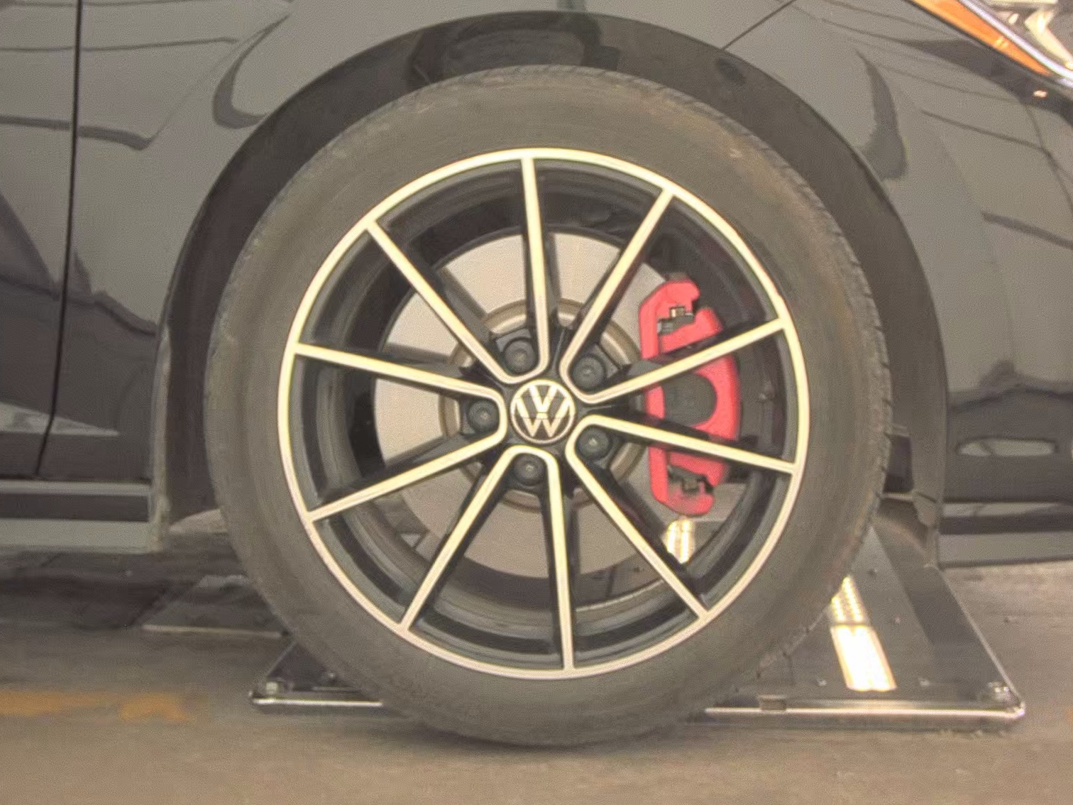 2025 Volkswagen Jetta 2.0T GLI Autobahn FWD