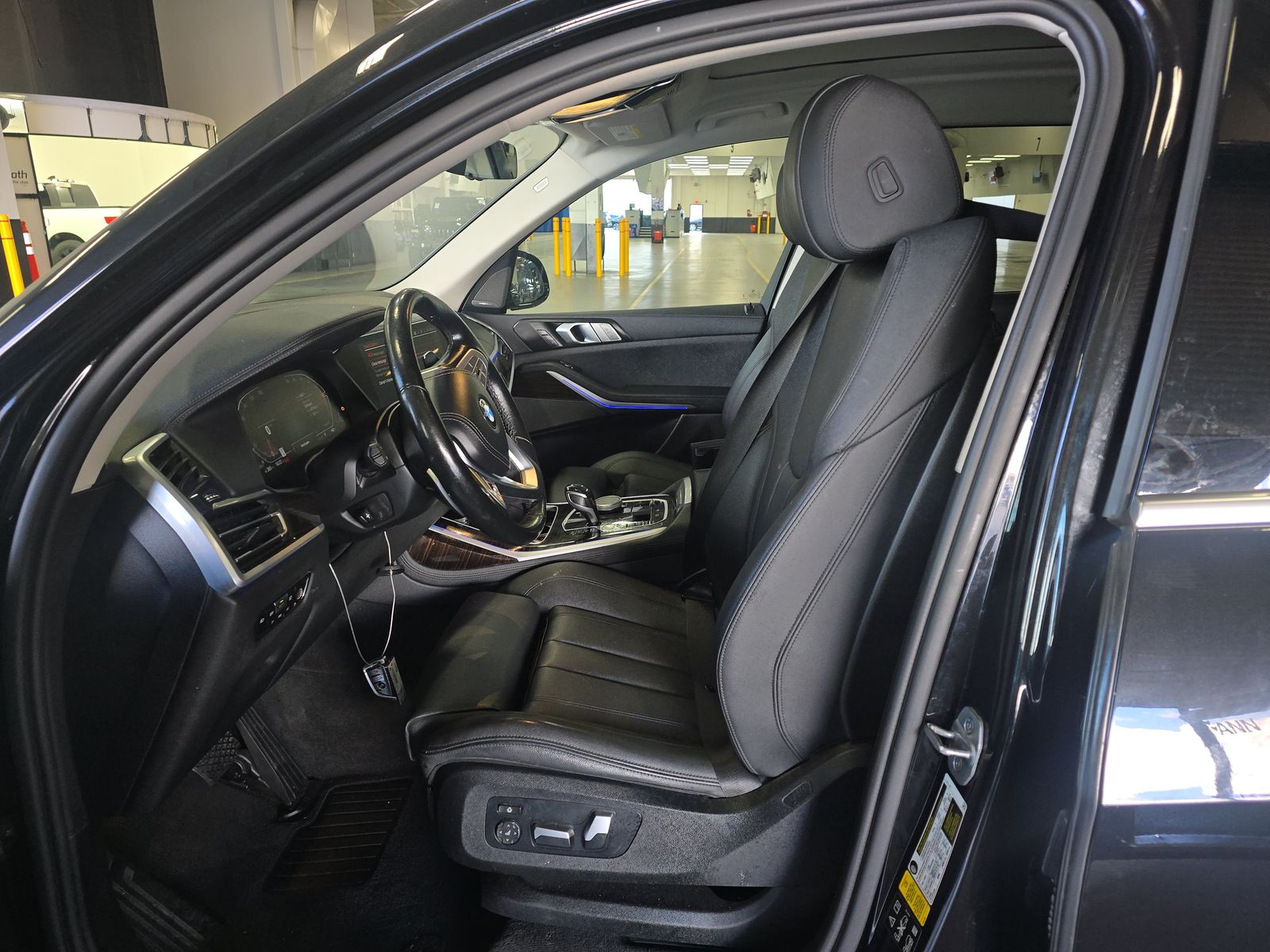 2021 BMW X7 xDrive40i AWD