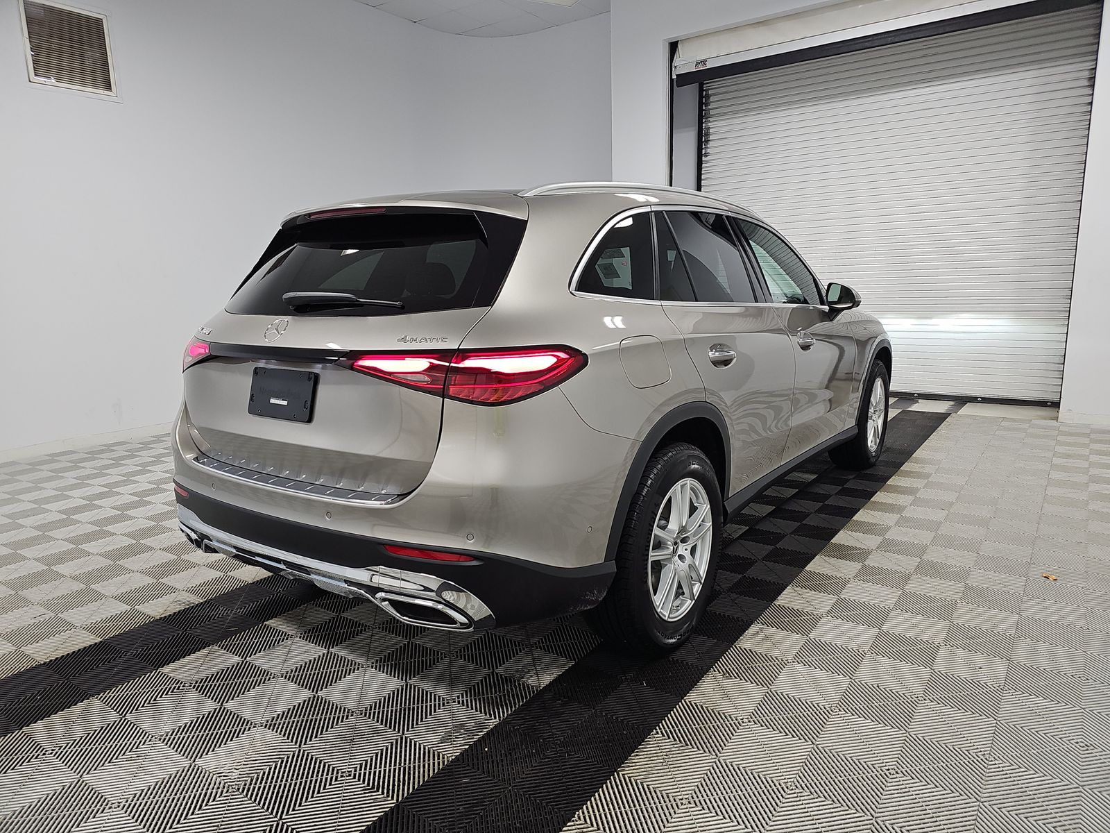 2024 Mercedes-Benz GLC GLC 300 AWD