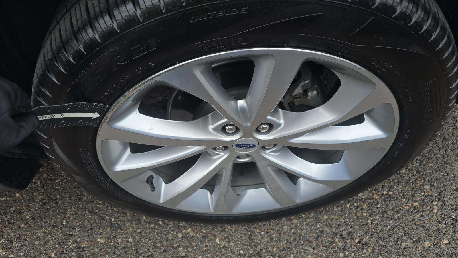 2023 Ford Explorer Platinum AWD