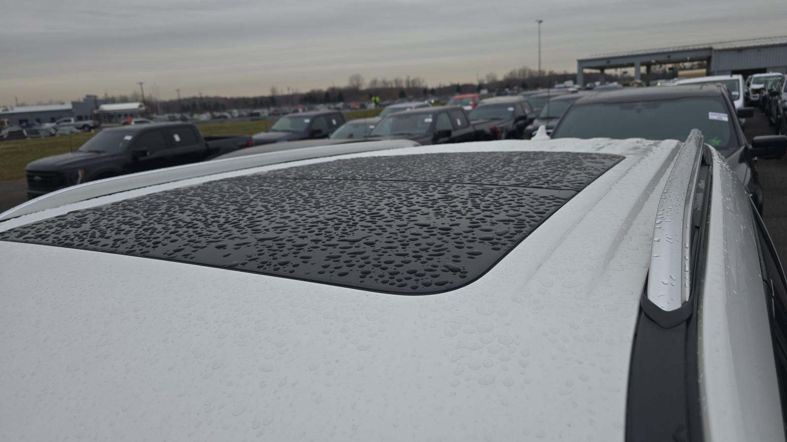 2023 Ford Explorer Platinum AWD