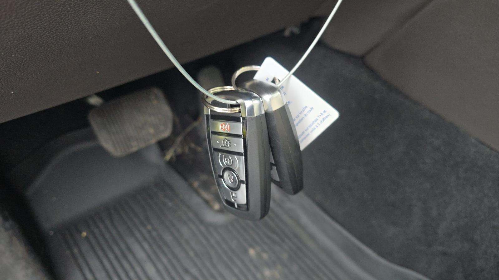 2023 Ford Explorer Platinum AWD