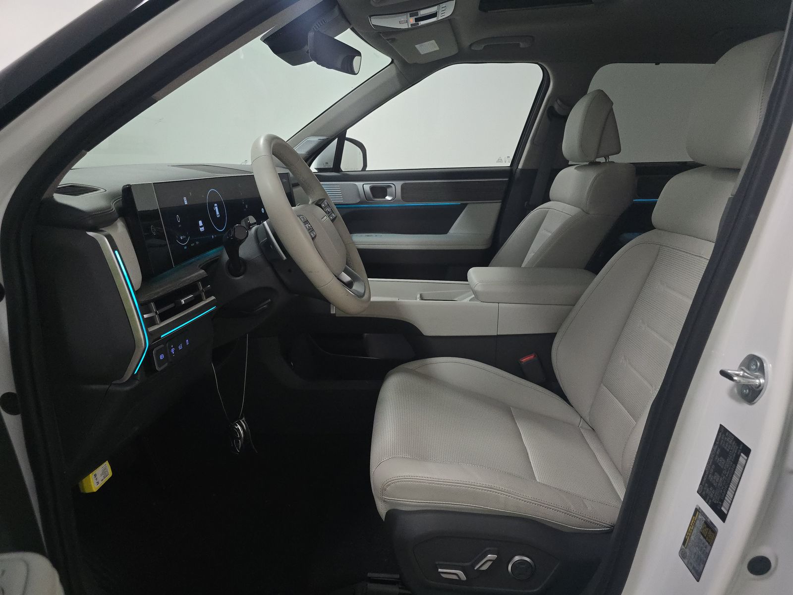 2025 Hyundai Santa Fe Hybrid Limited FWD