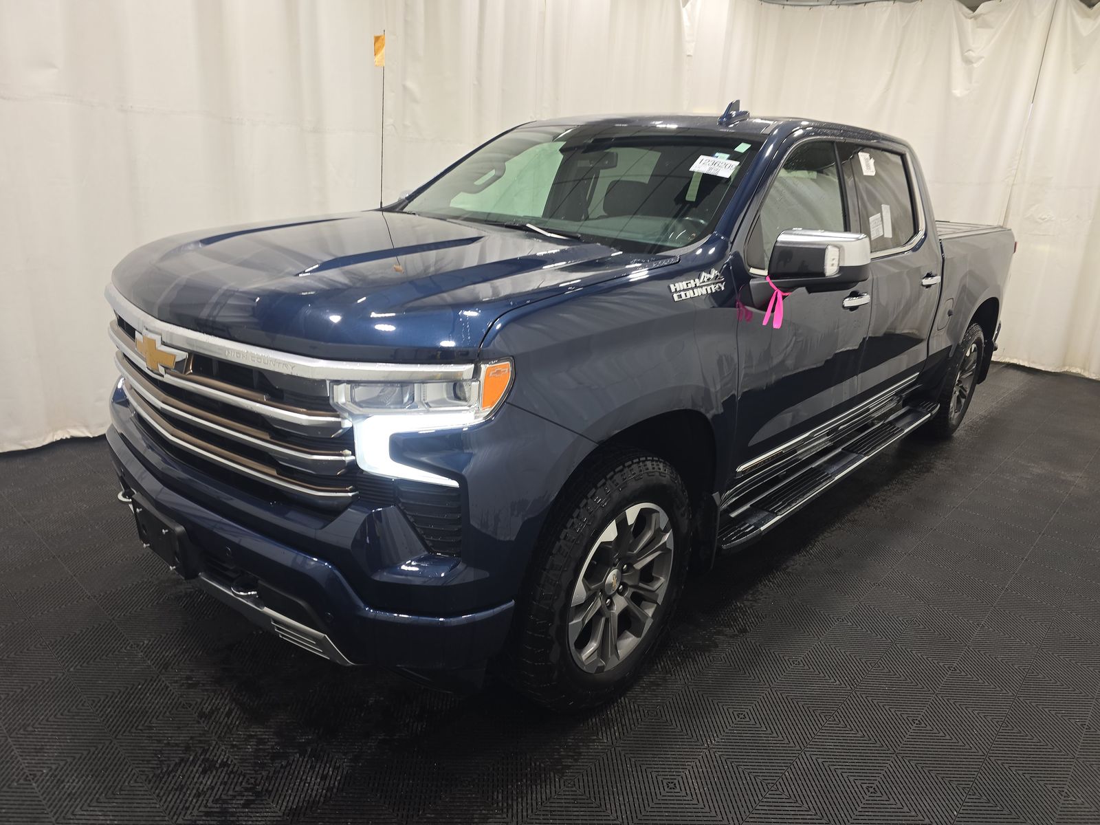 2022 Chevrolet Silverado 1500 High Country AWD