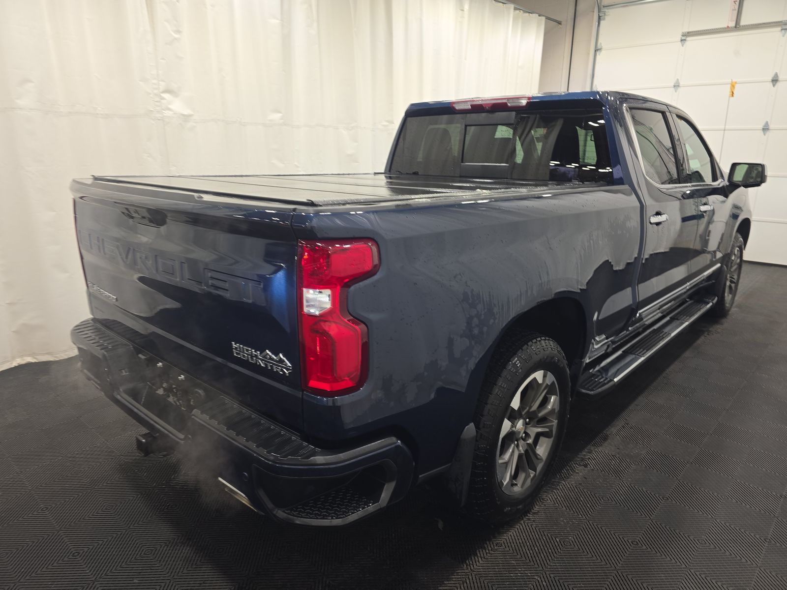 2022 Chevrolet Silverado 1500 High Country AWD