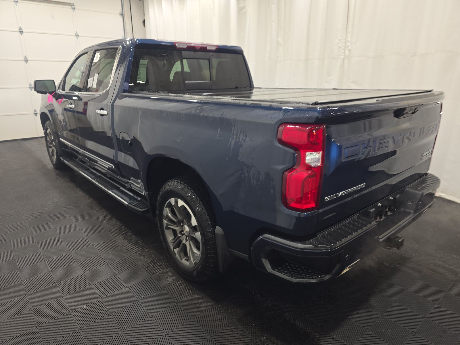 2022 Chevrolet Silverado 1500 High Country AWD