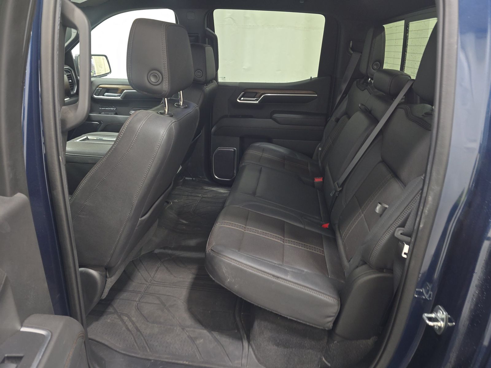 2022 Chevrolet Silverado 1500 High Country AWD