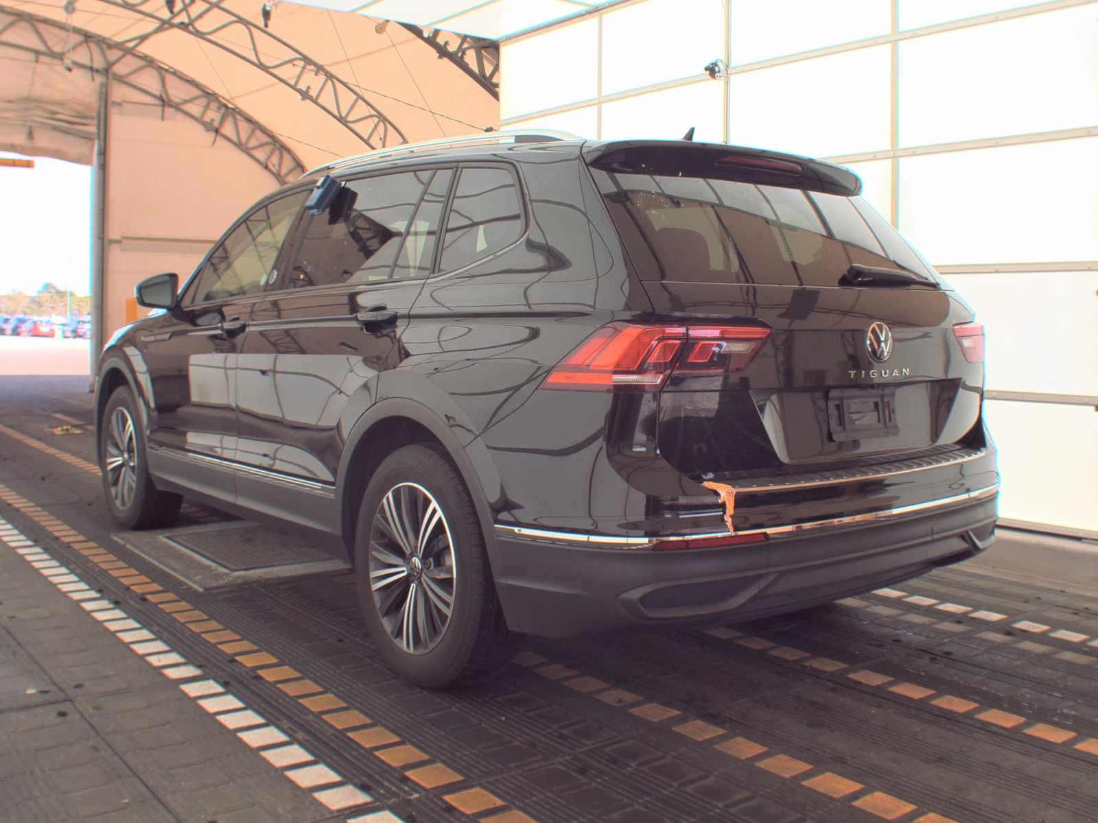 2024 Volkswagen Tiguan 2.0T Wolfsburg Edition FWD