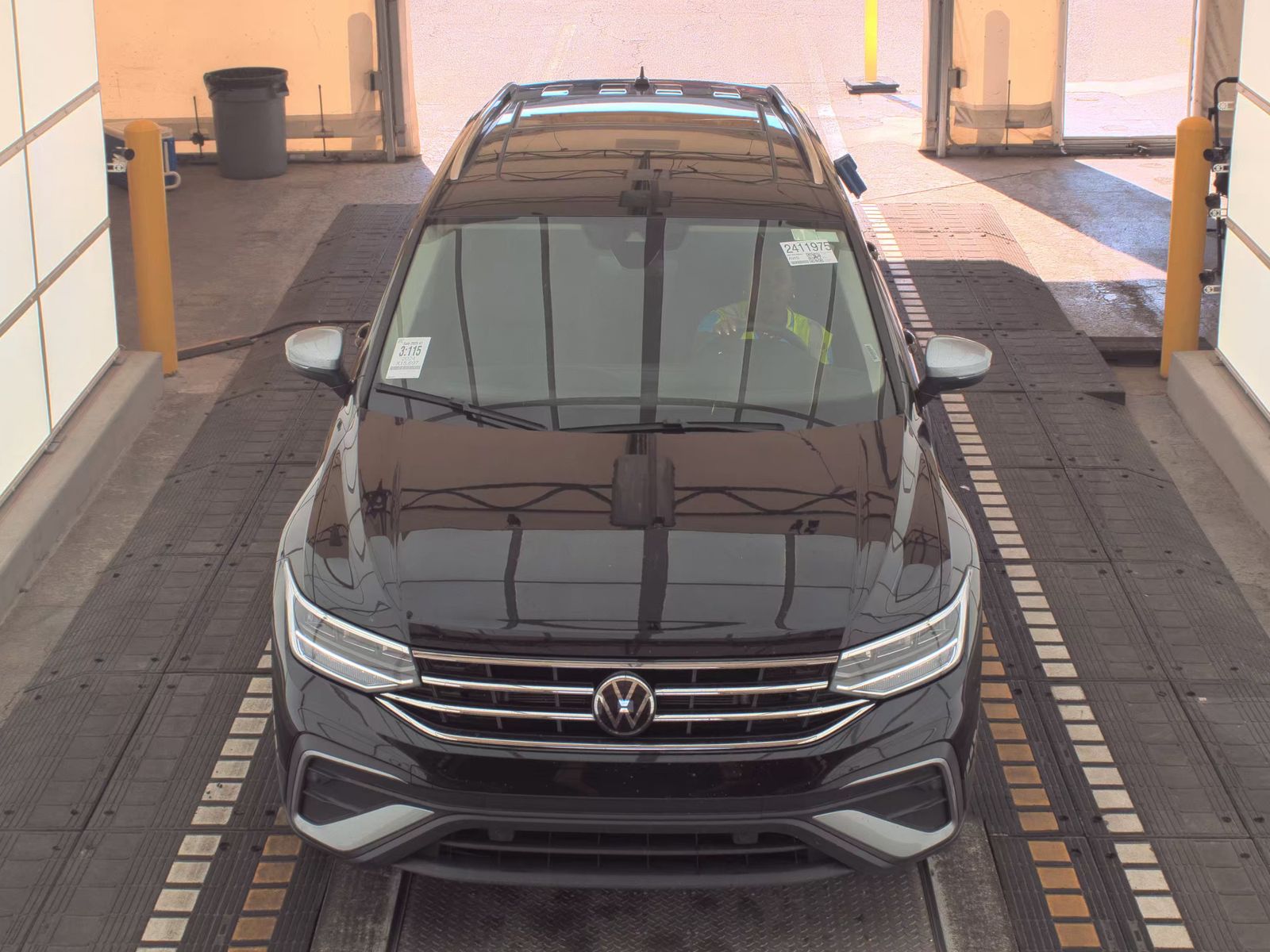 2024 Volkswagen Tiguan 2.0T Wolfsburg Edition FWD