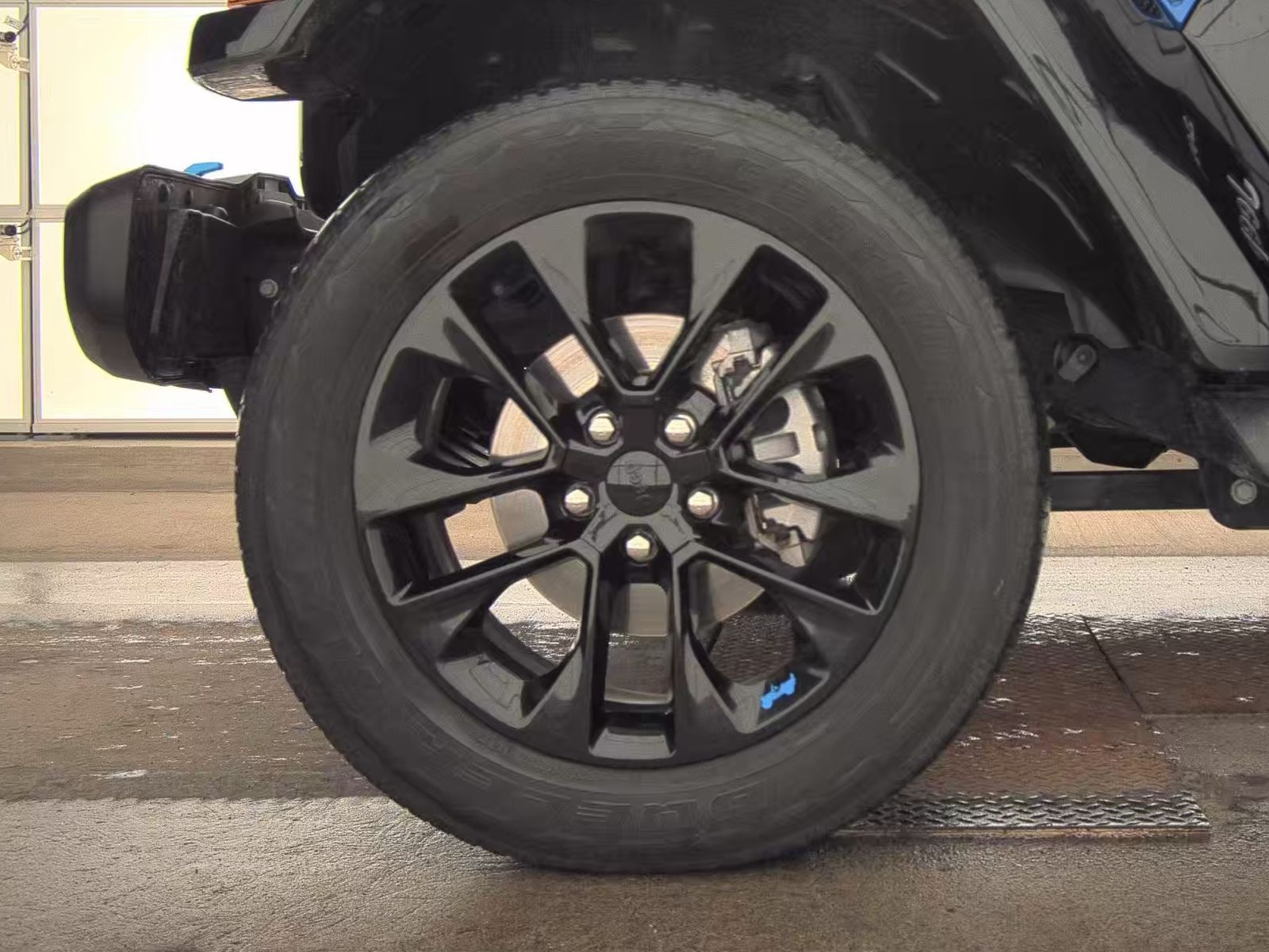 2023 Jeep Wrangler 4xe Sahara AWD