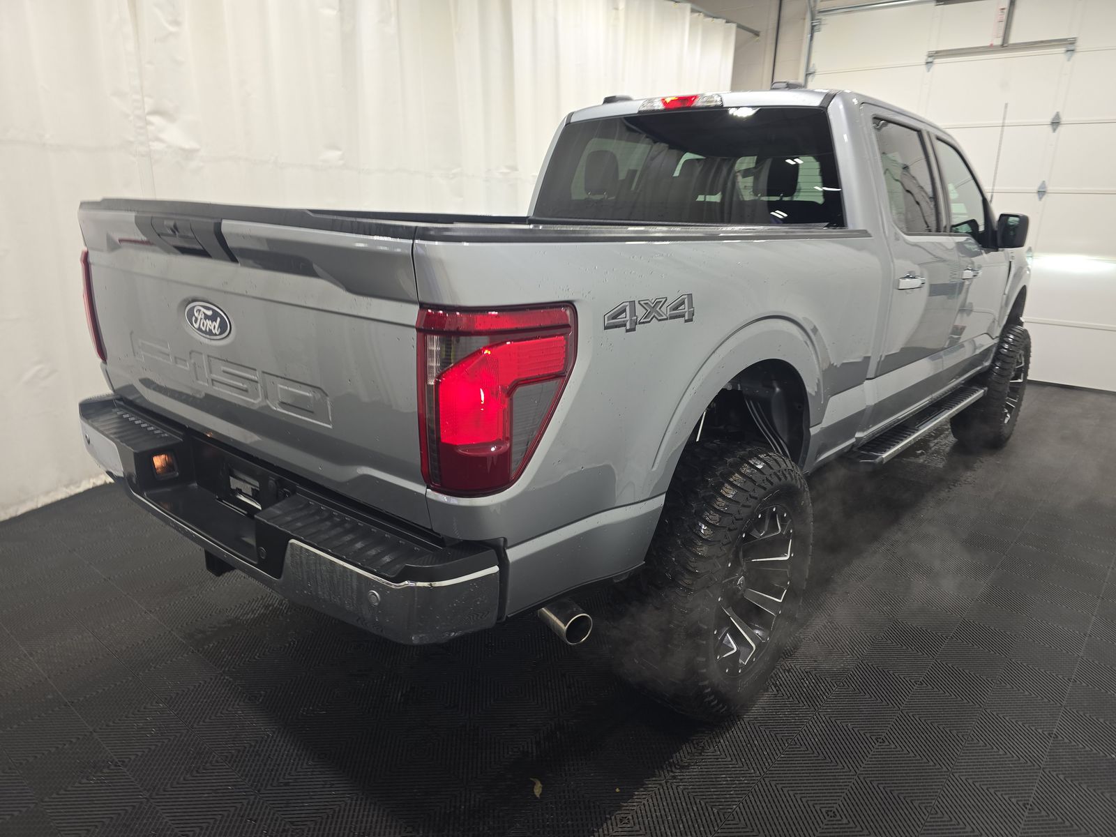 2025 Ford F-150 XLT AWD