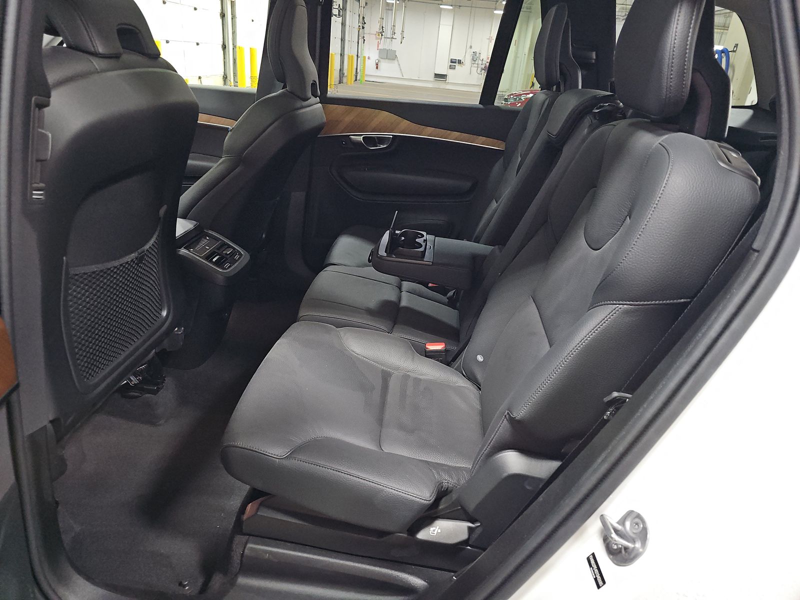 2025 Volvo XC90 B6 Plus AWD