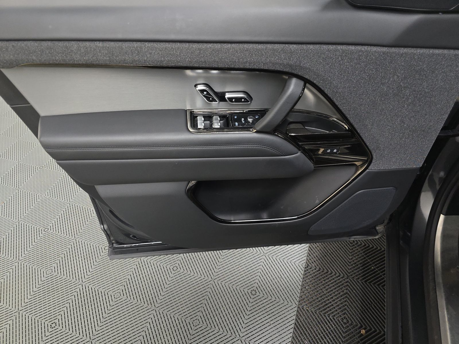 2024 Land Rover Range Rover Sport SE AWD