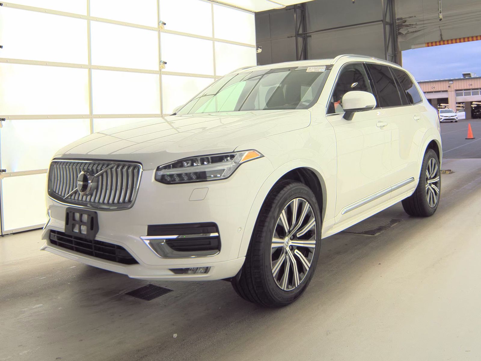 2025 Volvo XC90 B6 Plus AWD