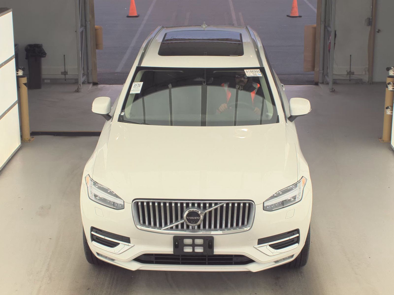 2025 Volvo XC90 B6 Plus AWD