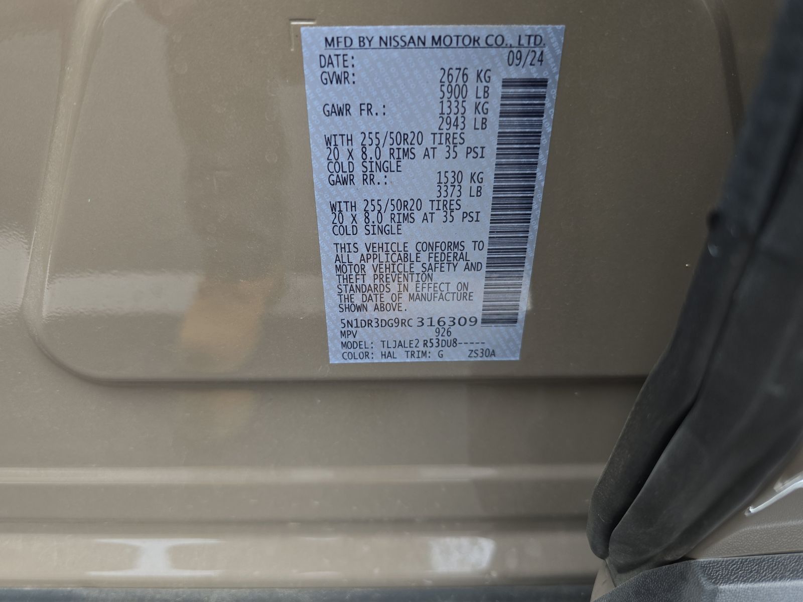 2024 Nissan Pathfinder Platinum FWD